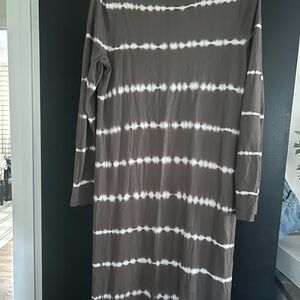 Old navy tie dye tshirt dress
